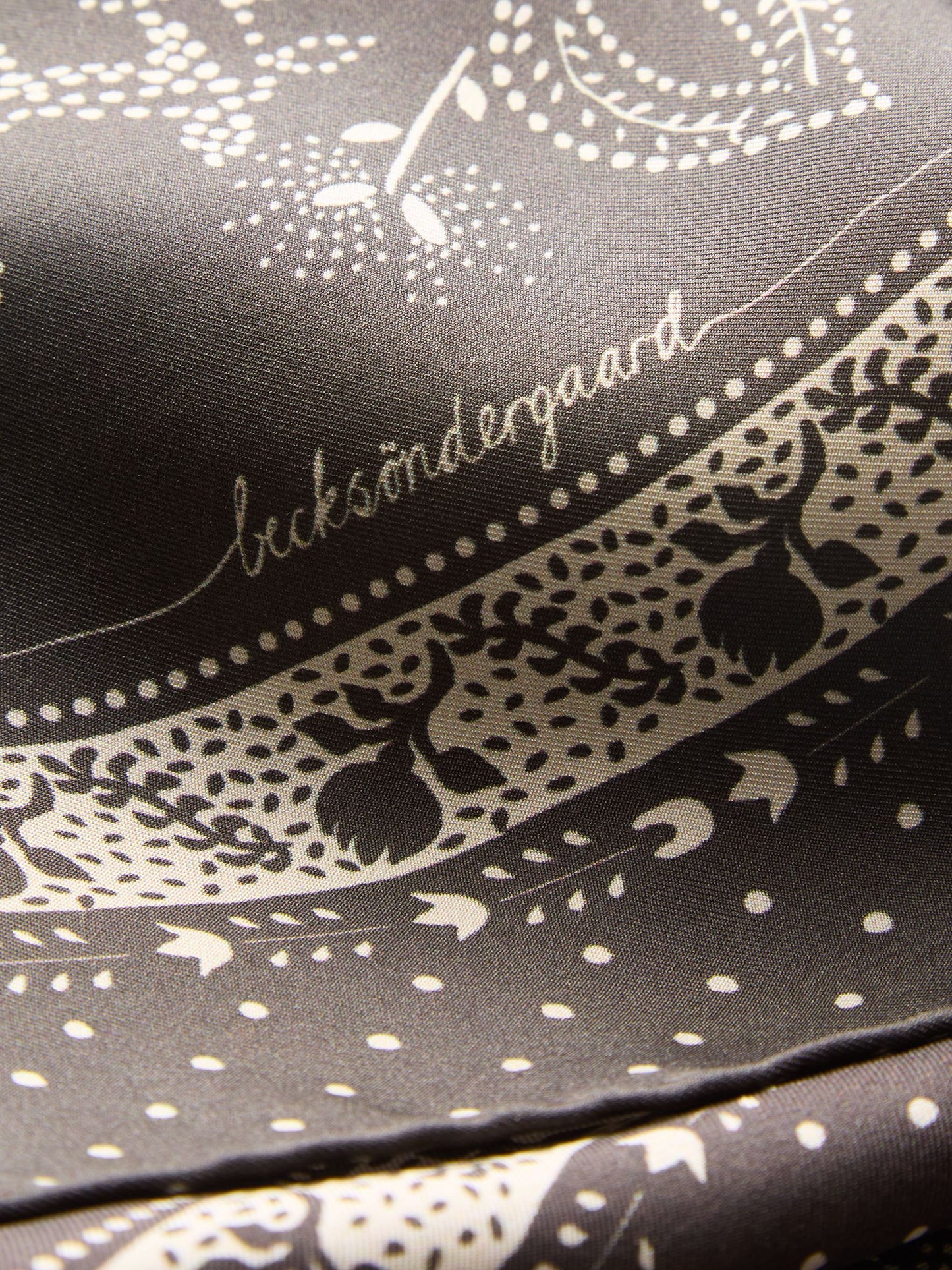 Dotted Flora Sia Scarf OneSize BeckSöndergaard