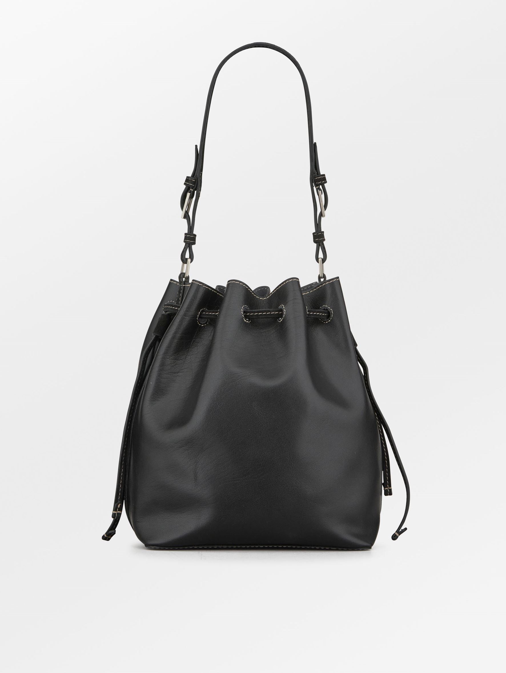 Smooth Bucket Bag OneSize BeckSöndergaard