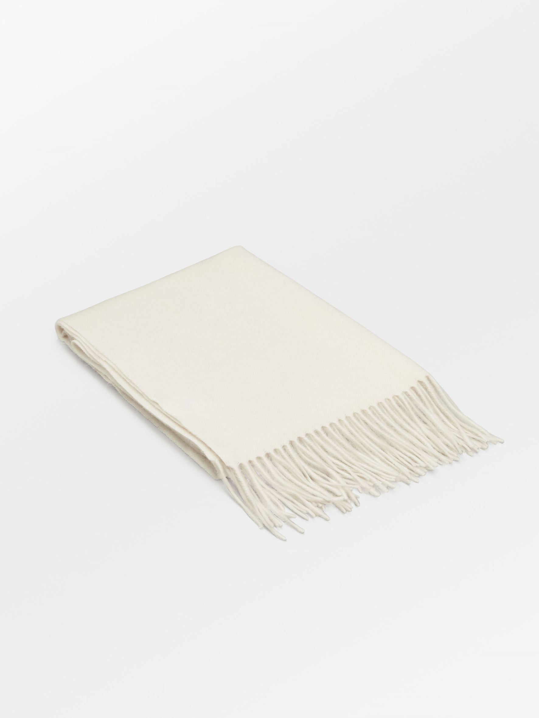 Crystal Edition Wool Scarf - Off White OneSize   BeckSöndergaard