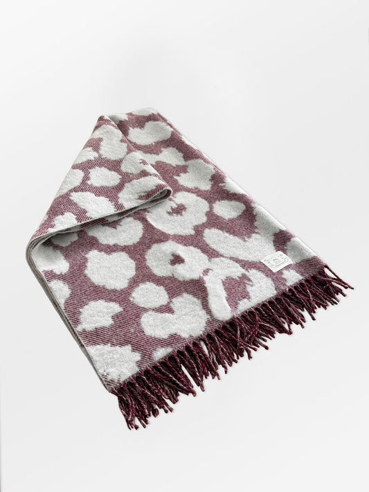 Becksöndergaard, Graphileola Wool Blanket - Fig Red, news, blankets, online exclusive, cozy getaway styles