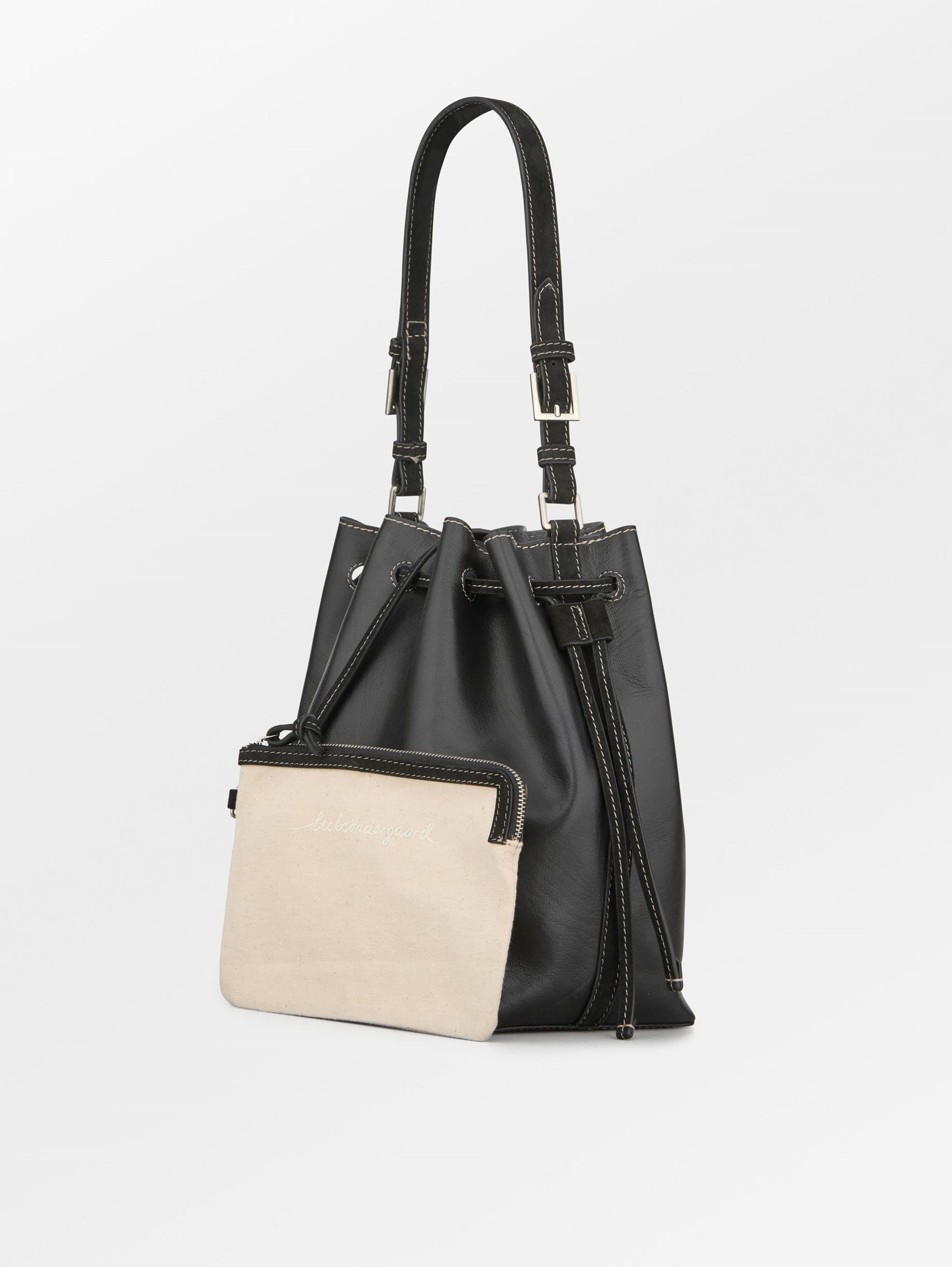 Smooth Bucket Bag OneSize BeckSöndergaard