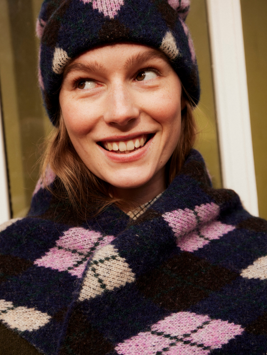Argyle Triangle Scarf OneSize BeckSöndergaard