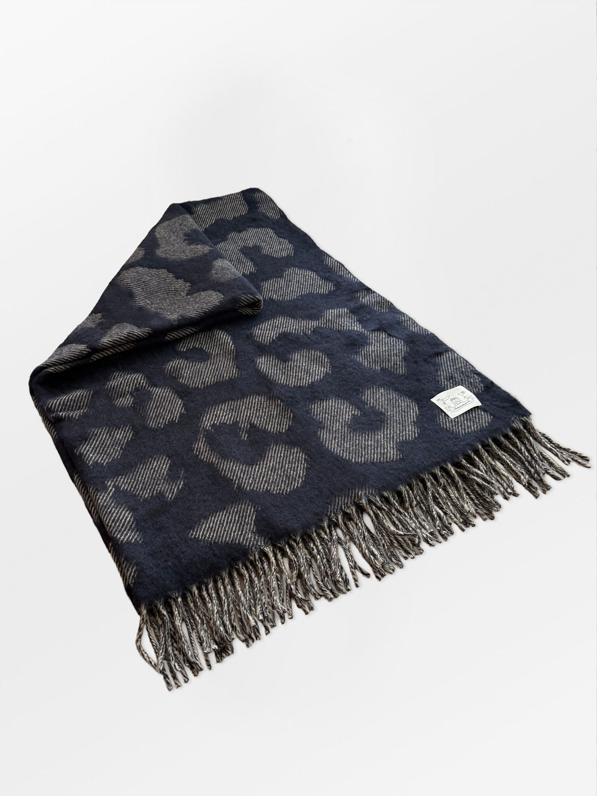 Becksöndergaard, Graphileola Wool Blanket - Naval Academy Blue, news